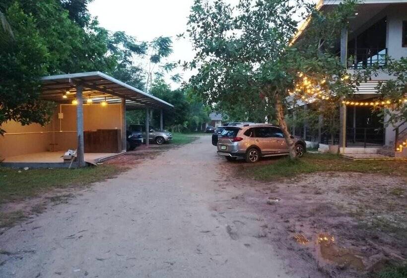 پانسیون Water S House