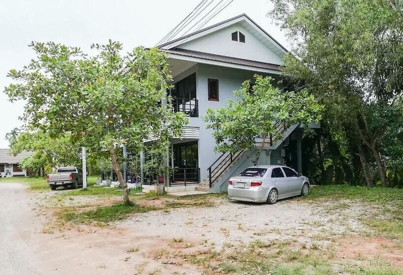 پانسیون Water S House