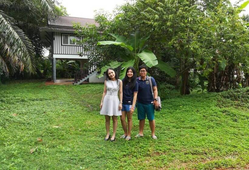 پانسیون Water S House