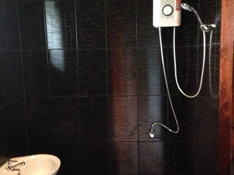 پانسیون Water S House