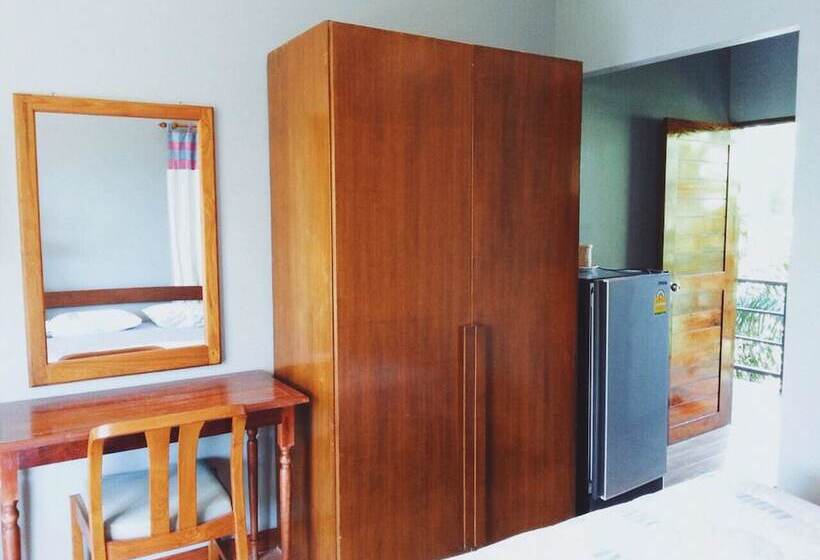 پانسیون Water S House