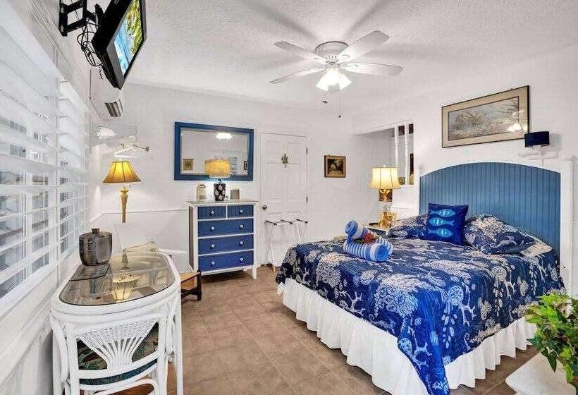 Otel Island Bay Resort