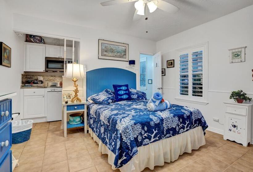 Otel Island Bay Resort