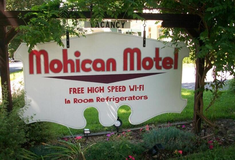 Mohican Motel