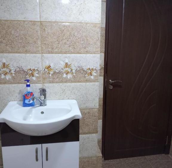 پانسیون Artush & Donaras B&b