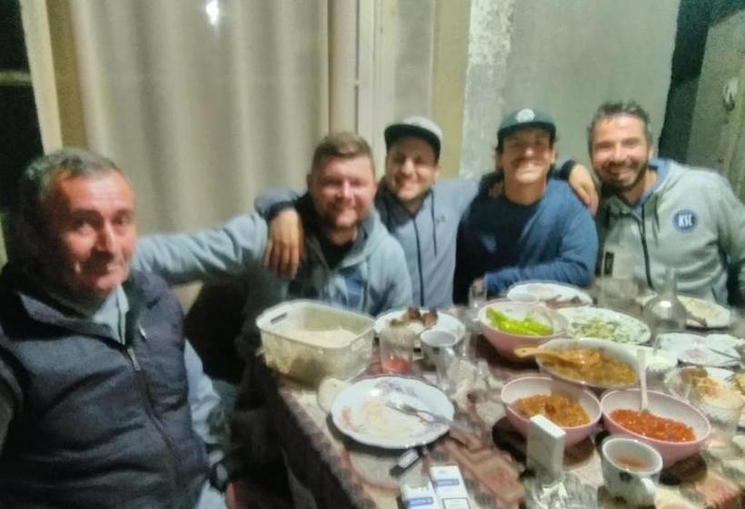 پانسیون Artush & Donaras B&b