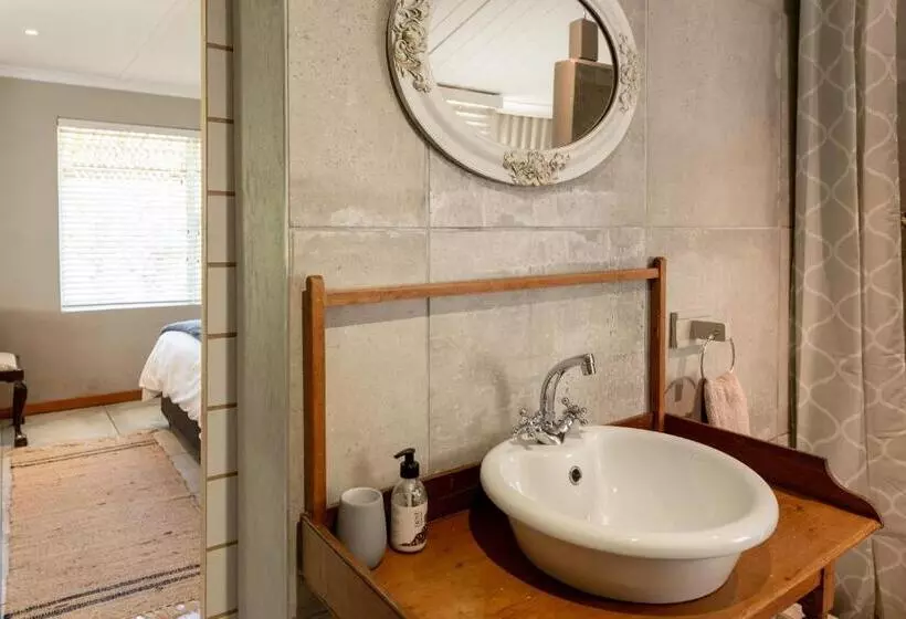 Majatalo Dennehof Farm Guesthouse