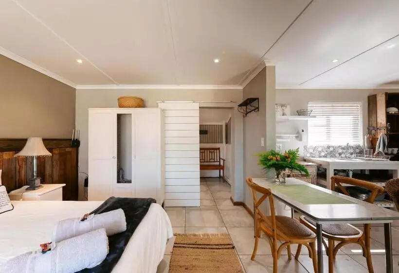 Majatalo Dennehof Farm Guesthouse