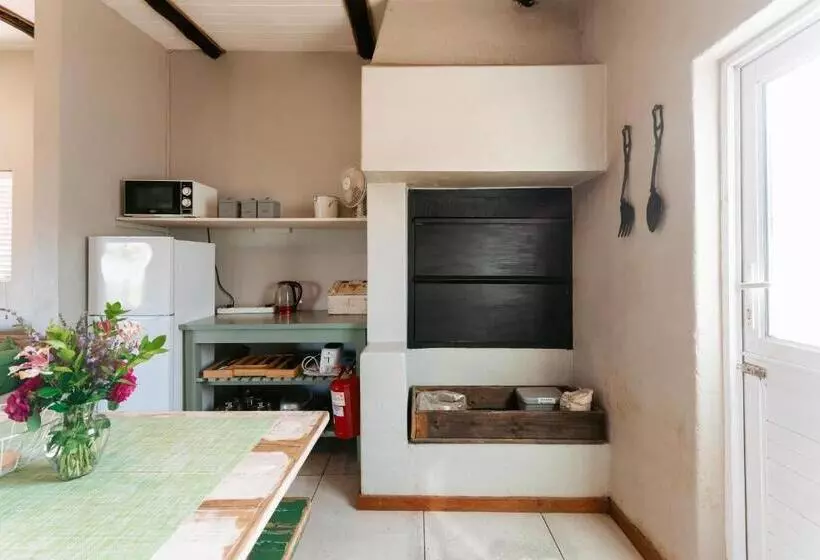 Majatalo Dennehof Farm Guesthouse