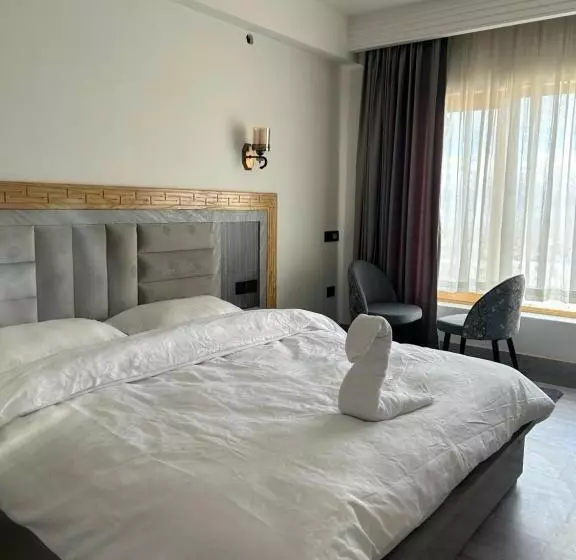 Majatalo The Morning Sky