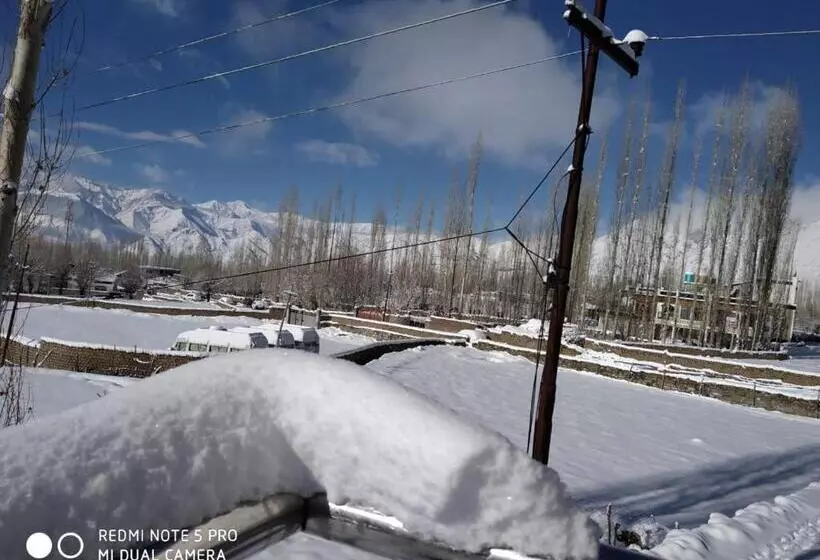 Majatalo The Morning Sky