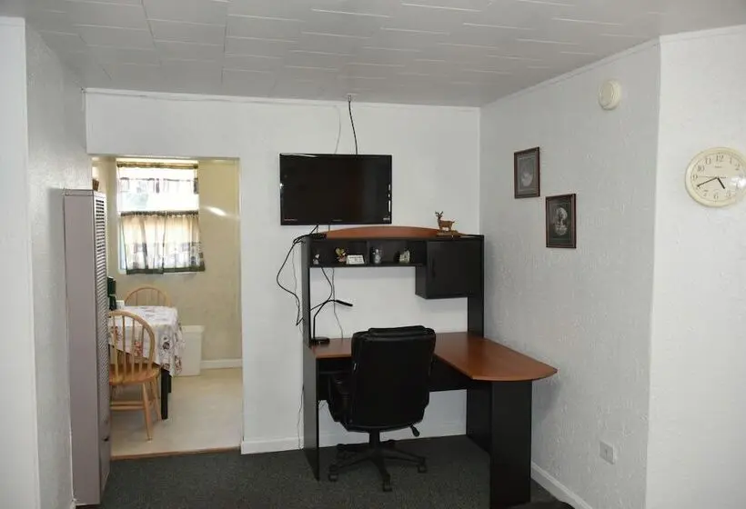 Royals Inn Motel