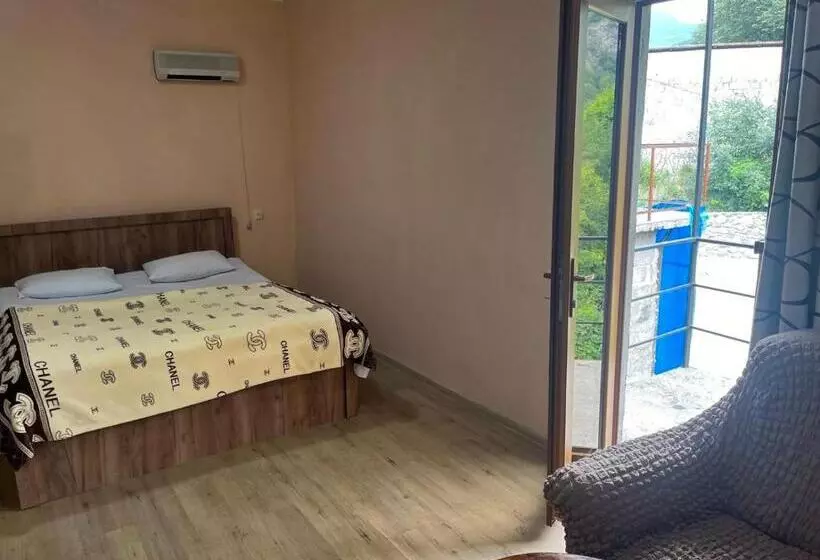 پانسیون Guest House Eco Oldijevan