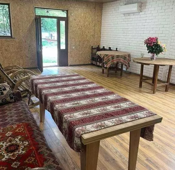 پانسیون Guest House Eco Oldijevan