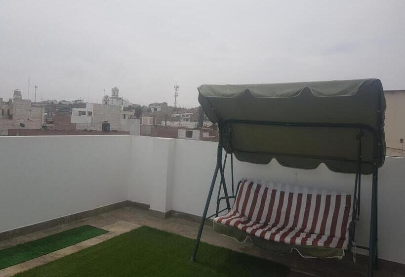 Pension (Hôtel basse catégorie) Hospedaje Wankko