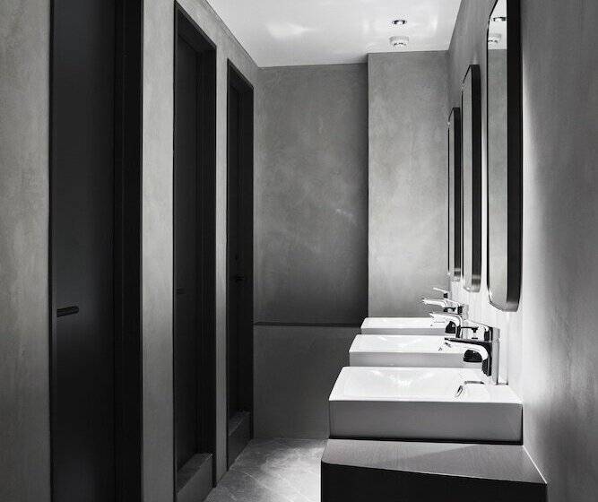 فنادق الكبسولة The Millennials Kyoto