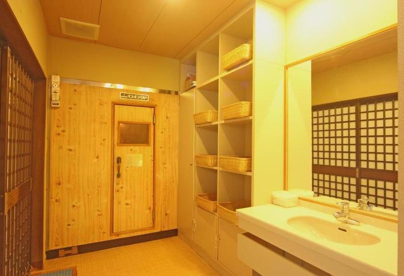 פנסיון Hiroya Inn