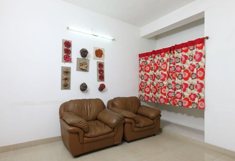 펜션 Silverkey Executive Stays 20004 Kk Nagar