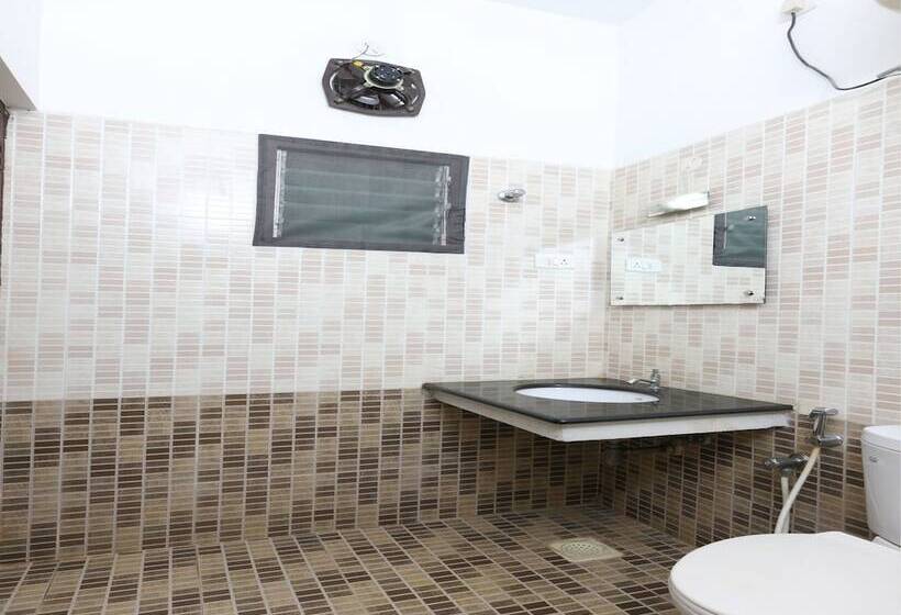 펜션 Silverkey Executive Stays 20004 Kk Nagar