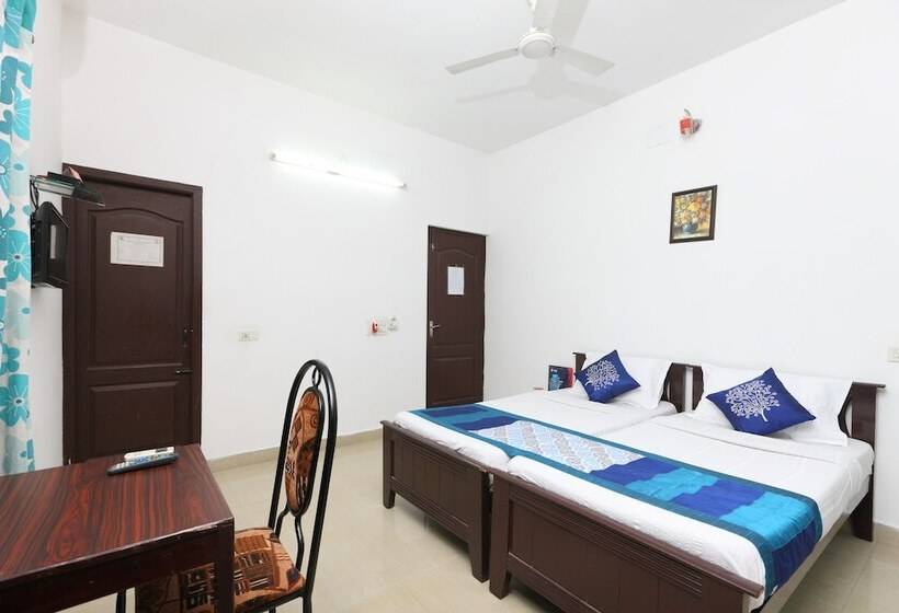 펜션 Silverkey Executive Stays 20004 Kk Nagar