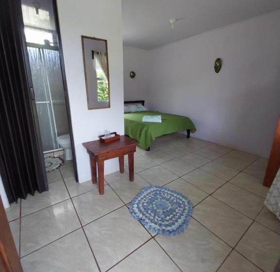 Общежитие Posada Rural Oasis