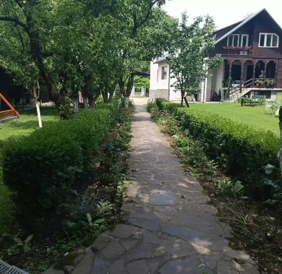 پانسیون Casa Bota