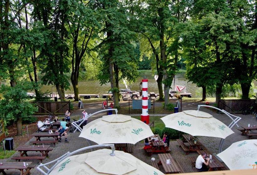 بنسيون Penzion Labska Marina