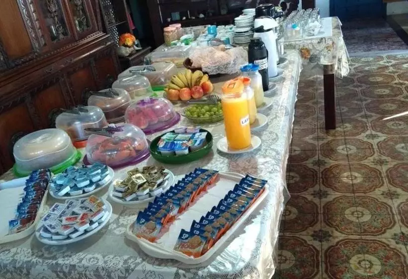 پانسیون Pousada Capitão