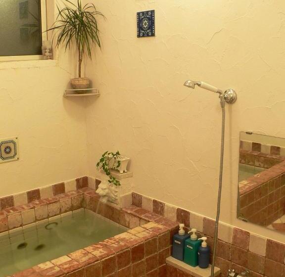 הוסטל Country Inn Mori No Gorilla