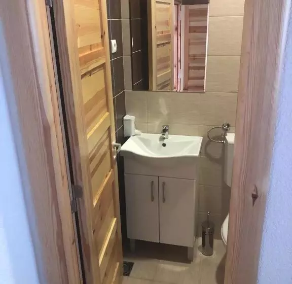 پانسیون Guest House Agropapuk