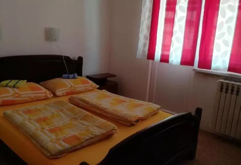 پانسیون Guesthouse Mraovac