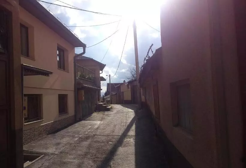 پانسیون Guesthouse Mraovac