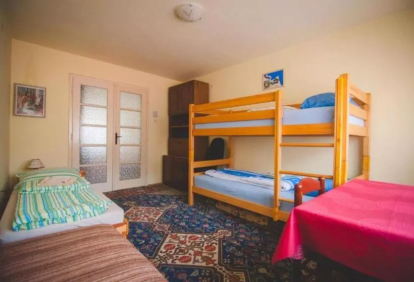 پانسیون Guesthouse Mraovac