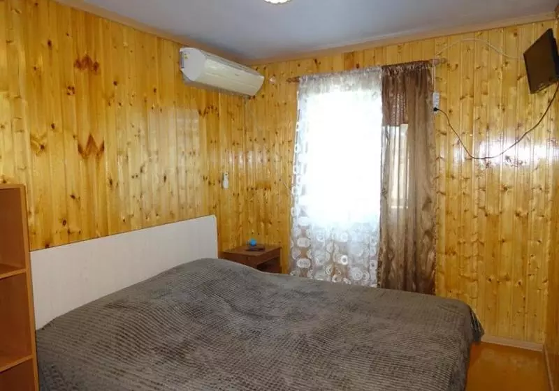 پانسیون Guesthouse On Zheleznodorozhnaya