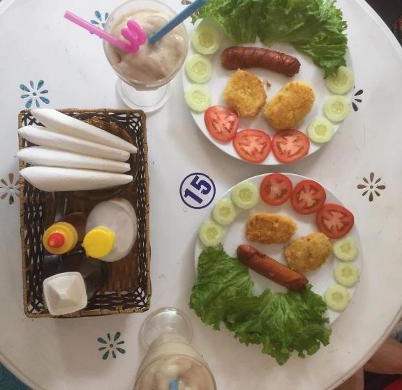 پانسیون Sunday Hostel