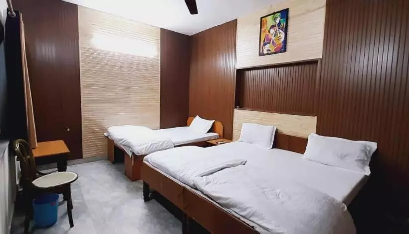 ペンション Gokul Guest House