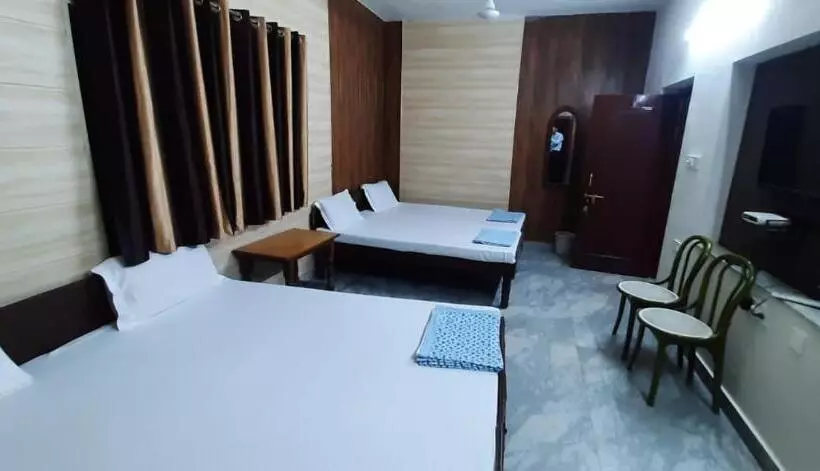 ペンション Gokul Guest House