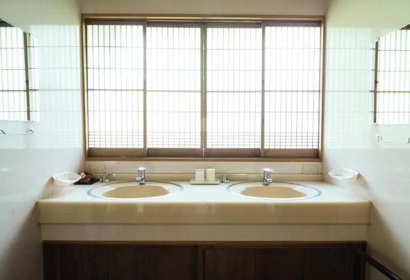 ペンション 高野山 宿坊 増福院  Koyasan Shukubo Zofukuin