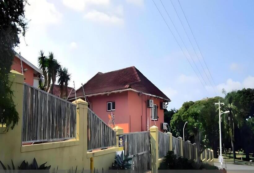 פנסיון Kzn Park View Guest House