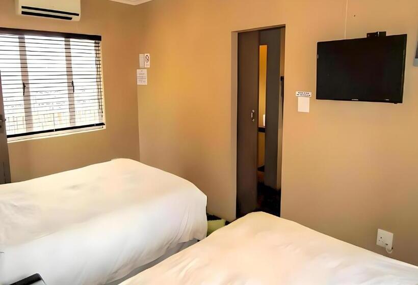 פנסיון Kzn Park View Guest House