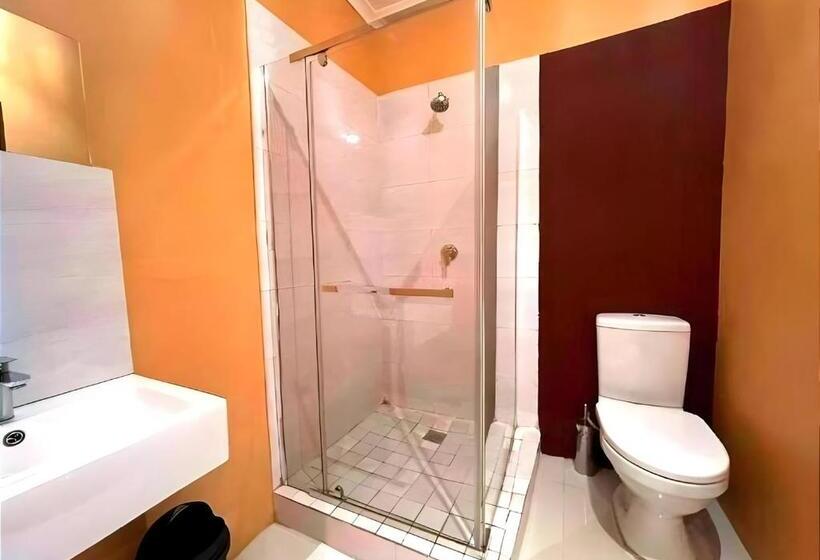 פנסיון Kzn Park View Guest House