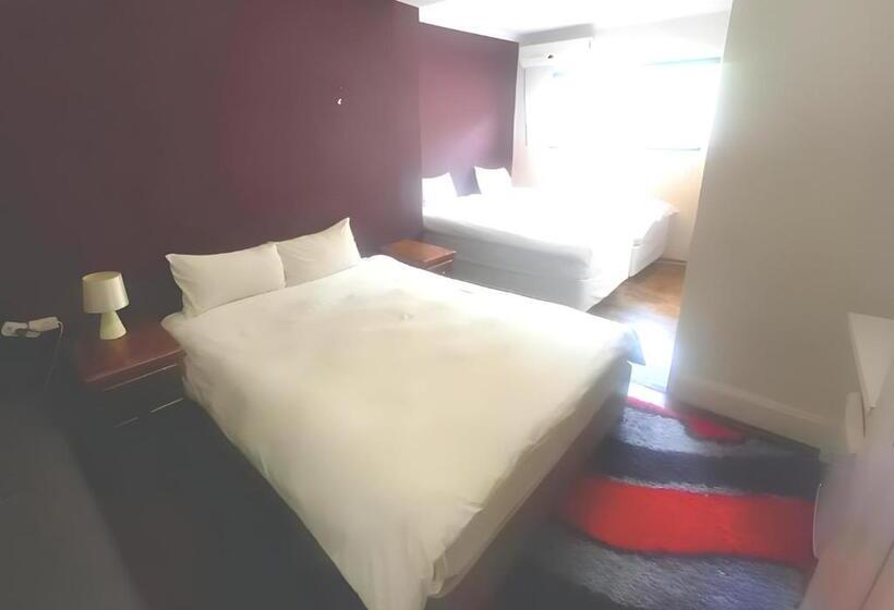 פנסיון Kzn Park View Guest House