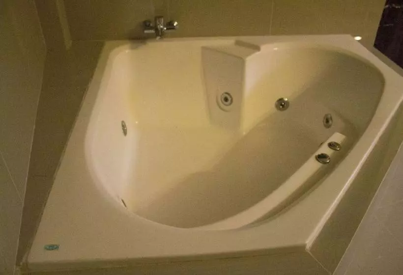 هاستل Hospedaje Montenegro