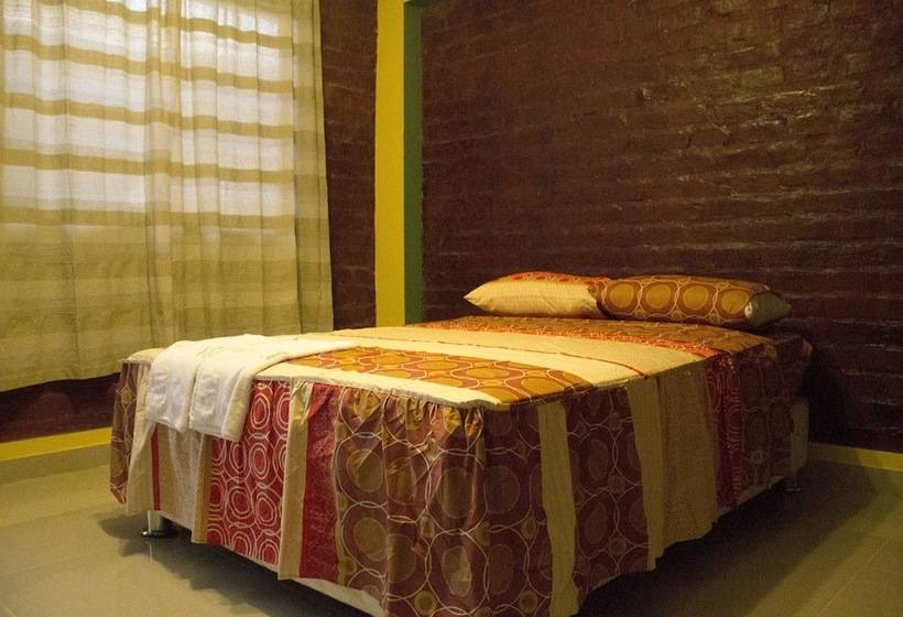 فندق صغير Hospedaje Montenegro