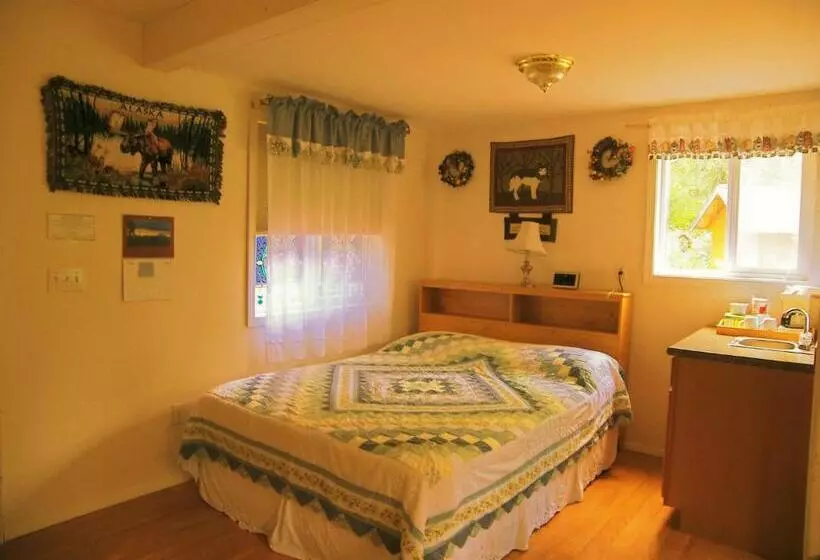 Grace And Bill's Freedom Hills B&b