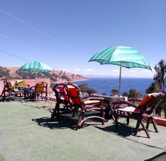 پانسیون Hostal Restauran Flor De Mi Tierra