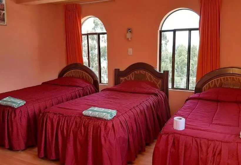 پانسیون Hostal Restauran Flor De Mi Tierra