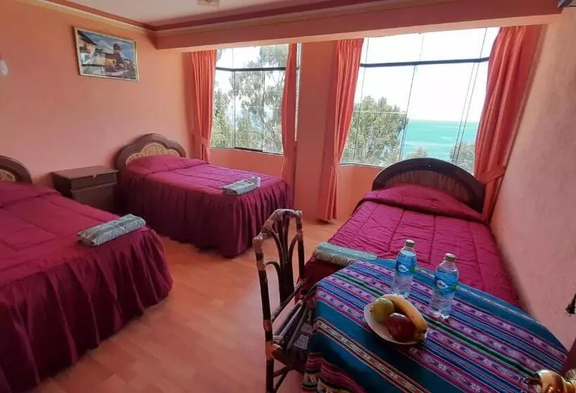 پانسیون Hostal Restauran Flor De Mi Tierra