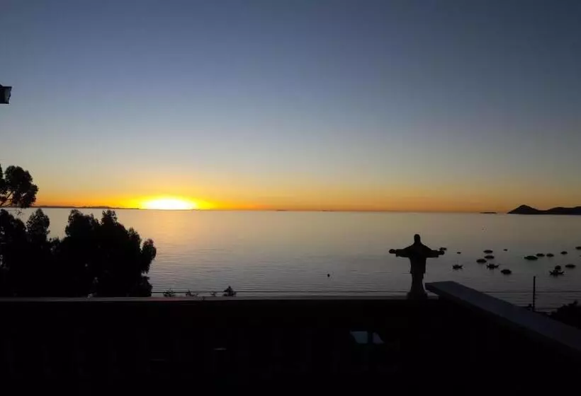 پانسیون Hostal Restauran Flor De Mi Tierra