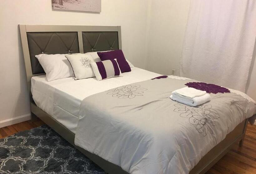 بنسيون Mojoy Homesuites At Runyon